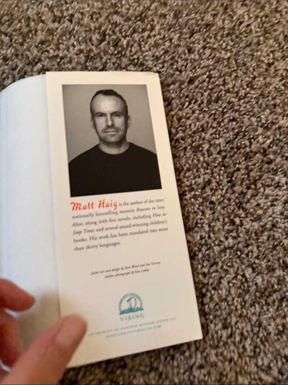 The Midnight Library by Matt Haig - Hard Cover - Picture 4 of 5